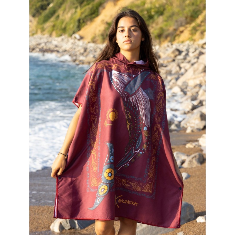 Whale Microfibre Poncho (Middle Size)