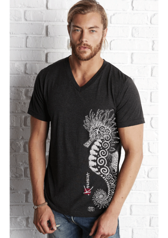 T-shirt col V L'Hippocampe Tatoo