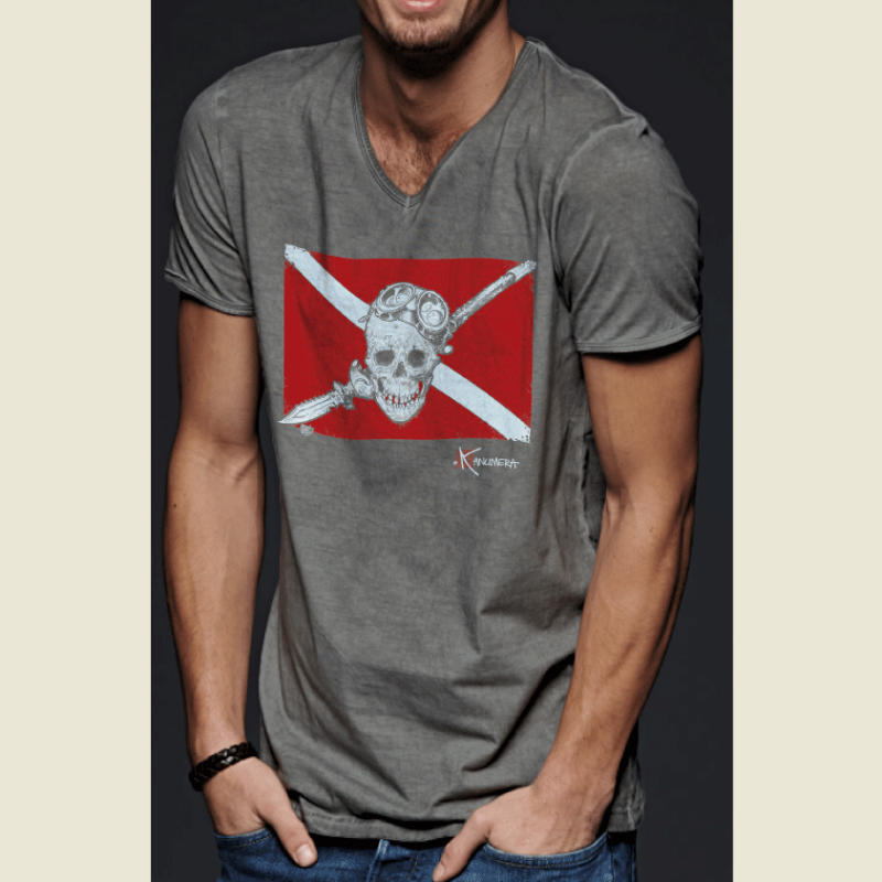 Pirate Flag Vintage T-shirt